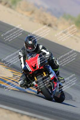 media/Dec-18-2022-SoCal Trackdays (Sun) [[8099a50955]]/Turn 10 (140pm)/